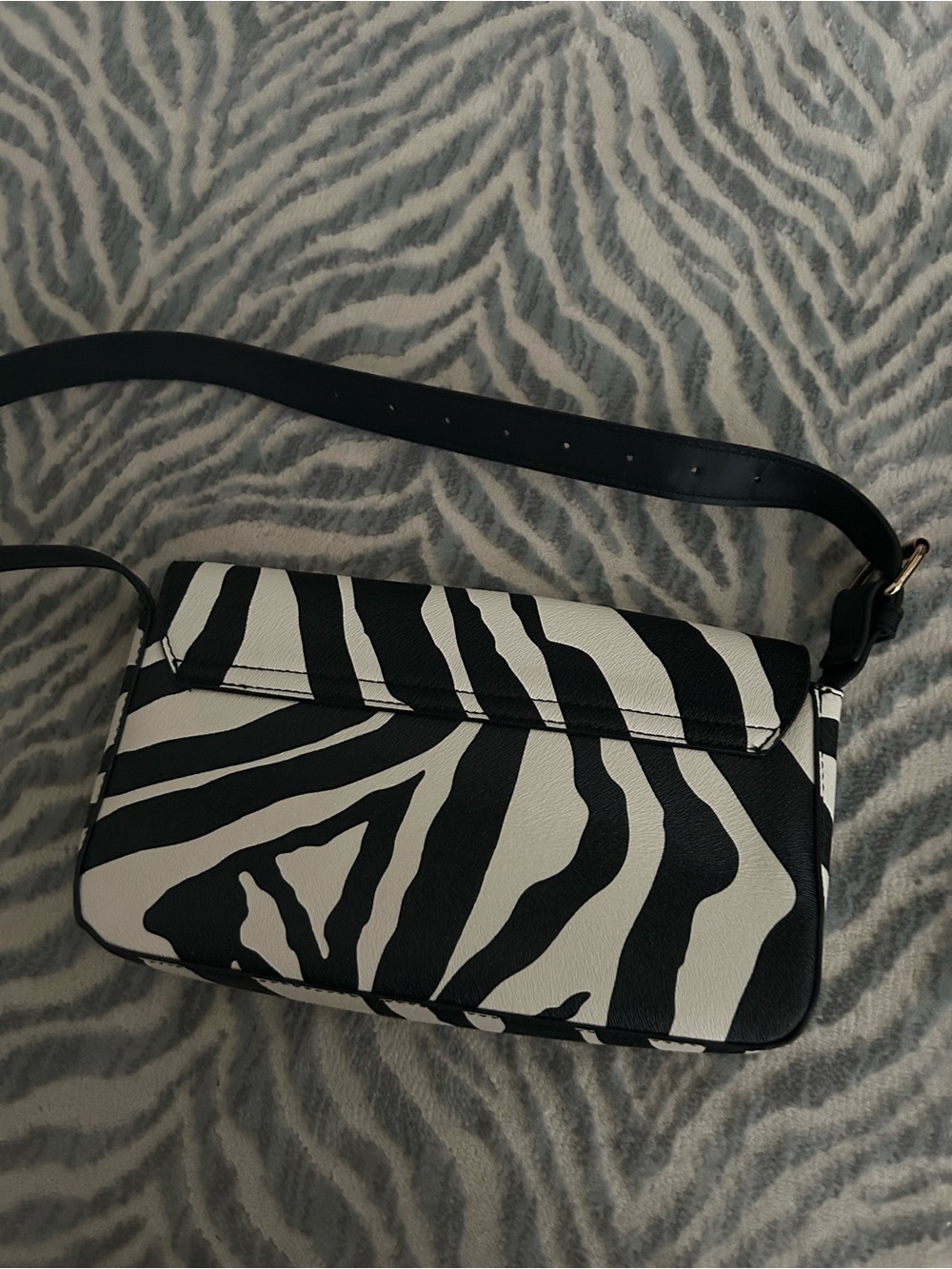NWNT Kendal & Kylie Zebra Small Hand Bag - Picture 7 of 8